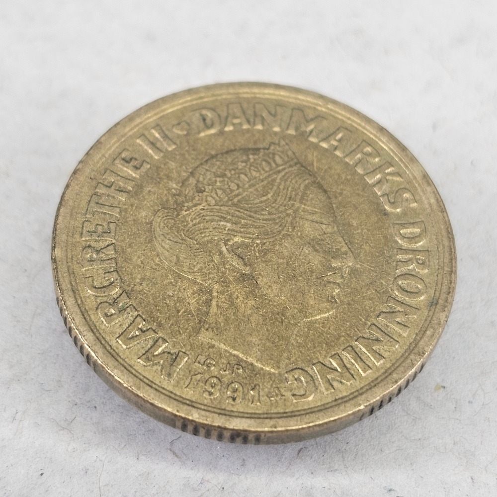 Denmark 1991 20 Kroner Coin Margrethe II Dronning Aluminum Bronze World Currency